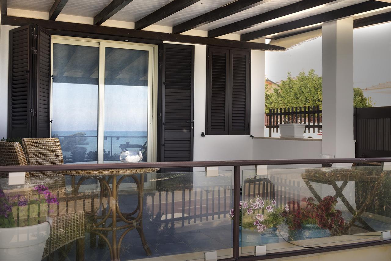 Terrazza A Mare Corallo Marina di Ragusa Exterior foto